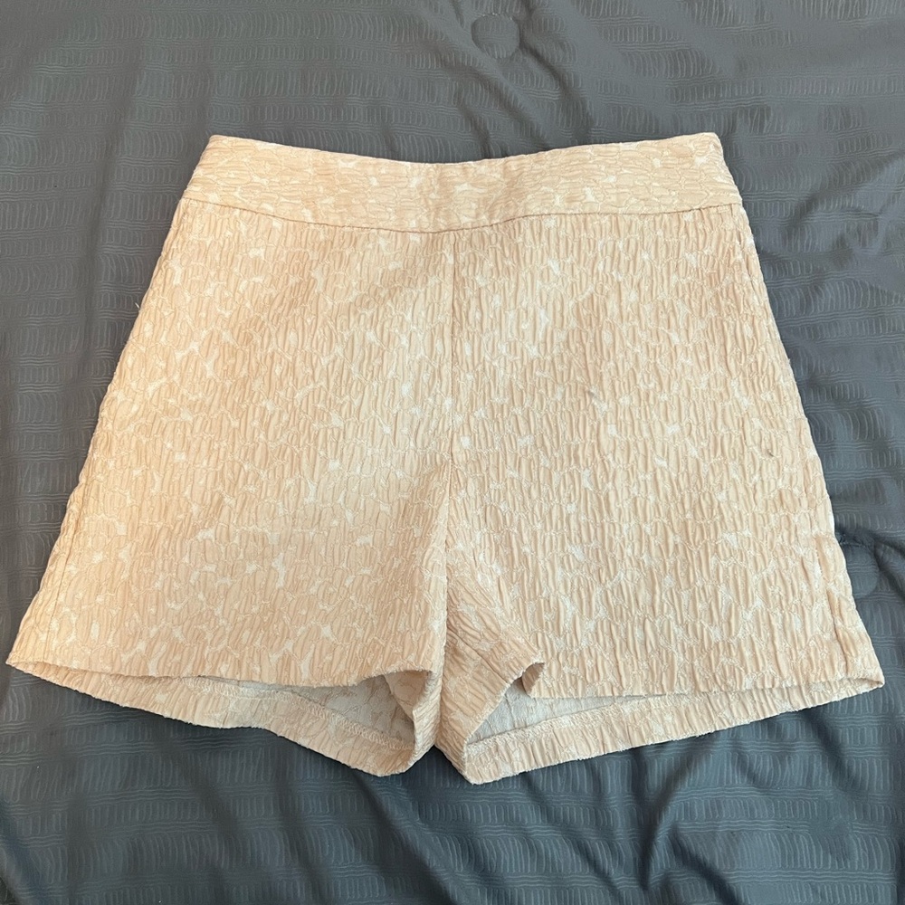 Express High Waisted Rise Shorts White Light Pink Jacquard Crinkle Textured